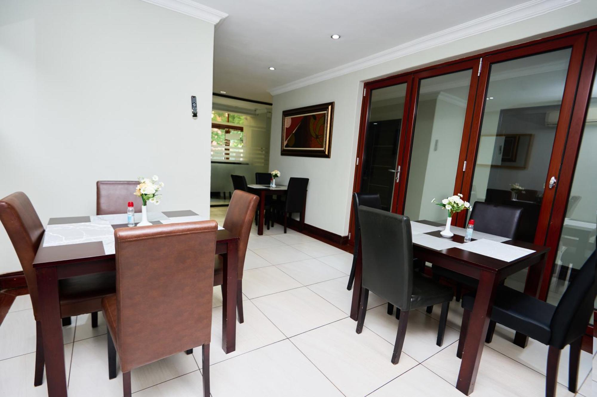 The Pillows Suite Pretoria Exterior photo
